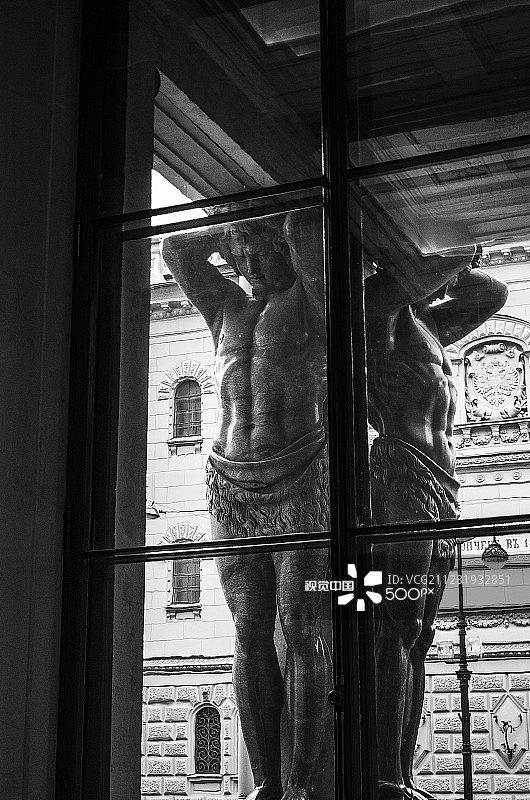 冬宫的巨人图片素材