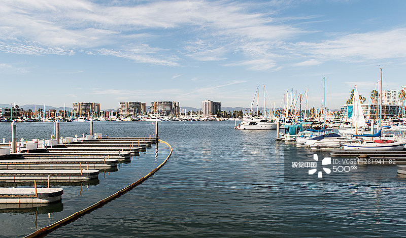 德尔雷码头图片素材