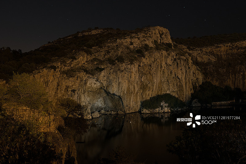 最危险的湖泊图片素材