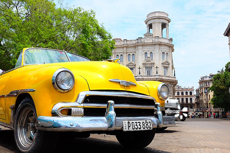 在哈瓦那骑行图片素材