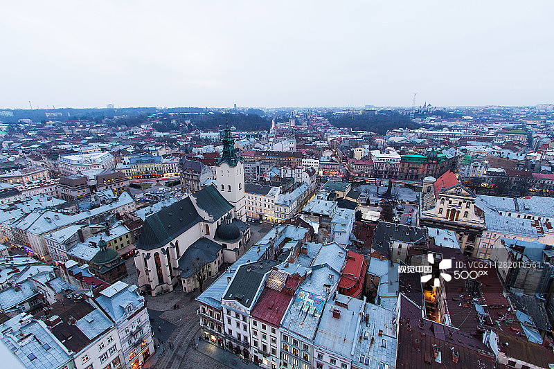 利沃夫老城区复古全景图片素材