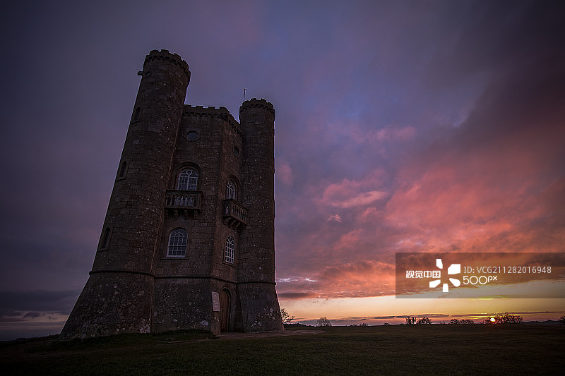 百老汇塔的日出图片素材