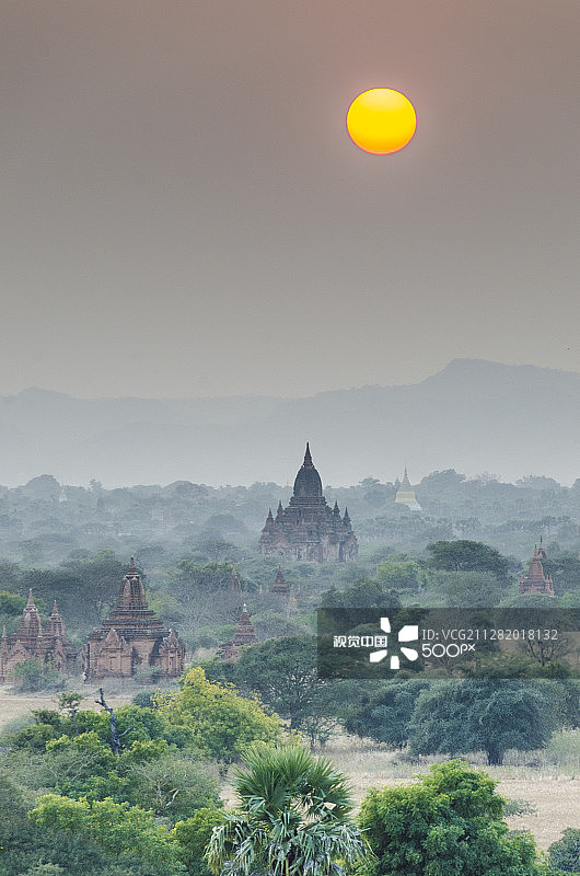 寺庙日落美景图片素材