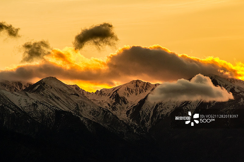 卡尼古山日落图片素材