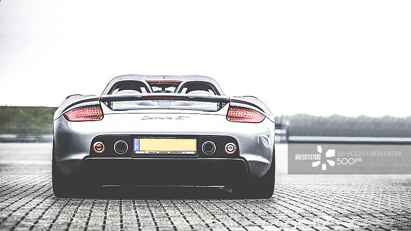 保时捷卡雷拉GT图片素材