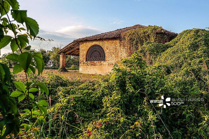 古老的磨坊图片素材