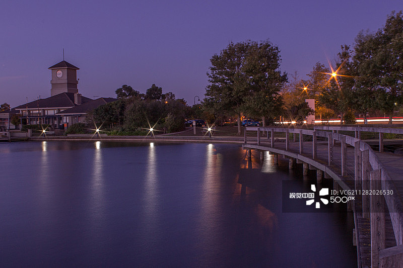 春湖，卡罗琳泉图片素材