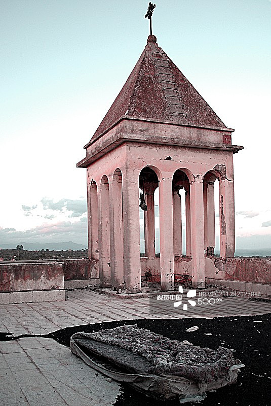 床垫与腐烂图片素材