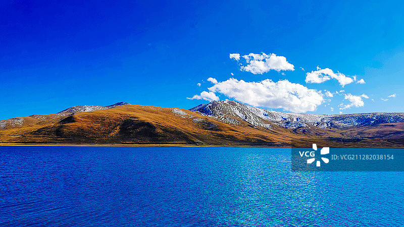 西藏羊卓雍措风光图片素材