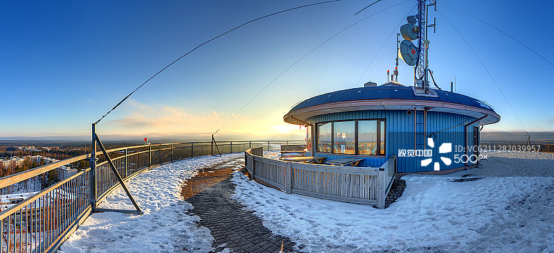 水塔顶端图片素材