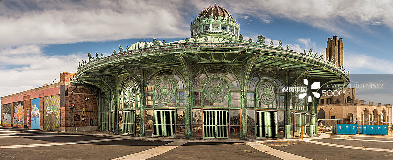 阿斯bury公园的旋转木马室图片素材