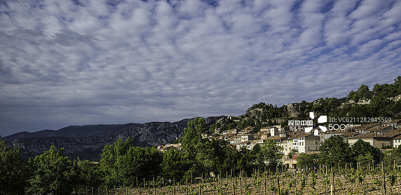 韦尔东峡谷艾吉讷美景图片素材