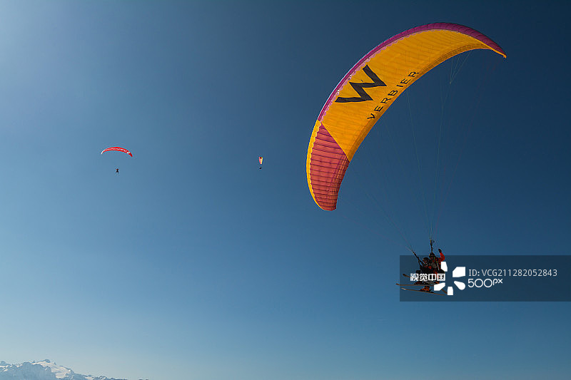 瑞士Verbier跳伞图片素材