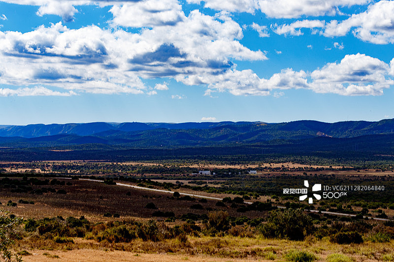 漫长的道路图片素材
