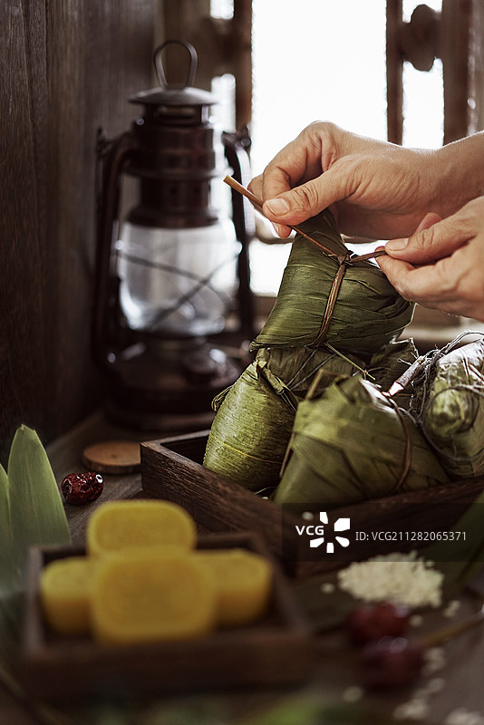 端午节粽子绿豆糕图片素材