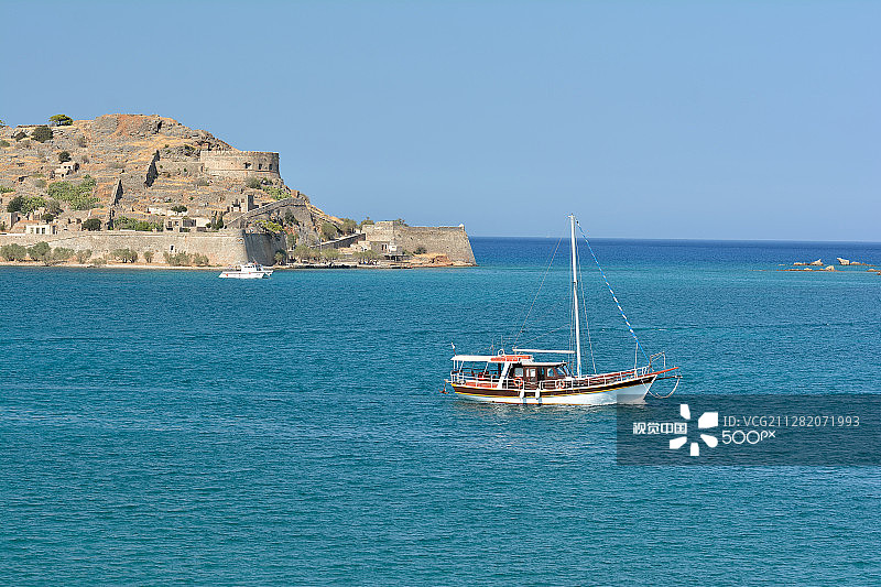 摩托艇，斯皮纳龙格图片素材