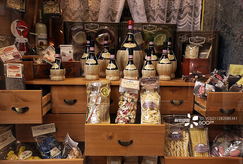 欧洲意大利马焦雷湖图片素材