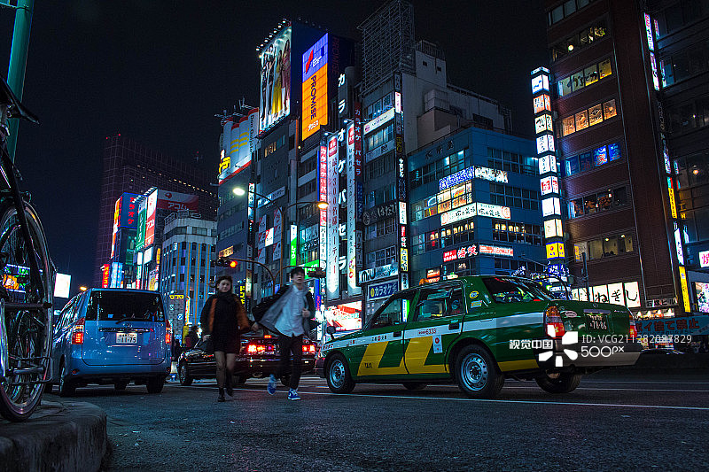 新宿争分夺秒图片素材