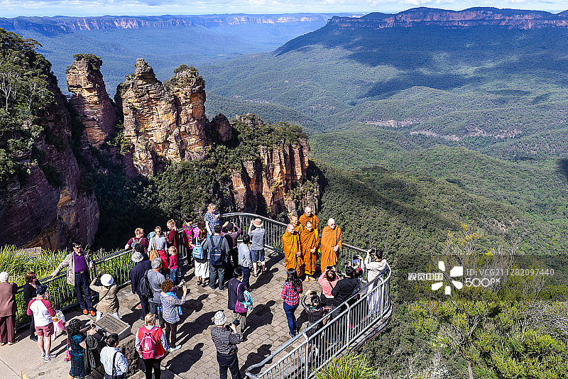 三个姐妹图片素材