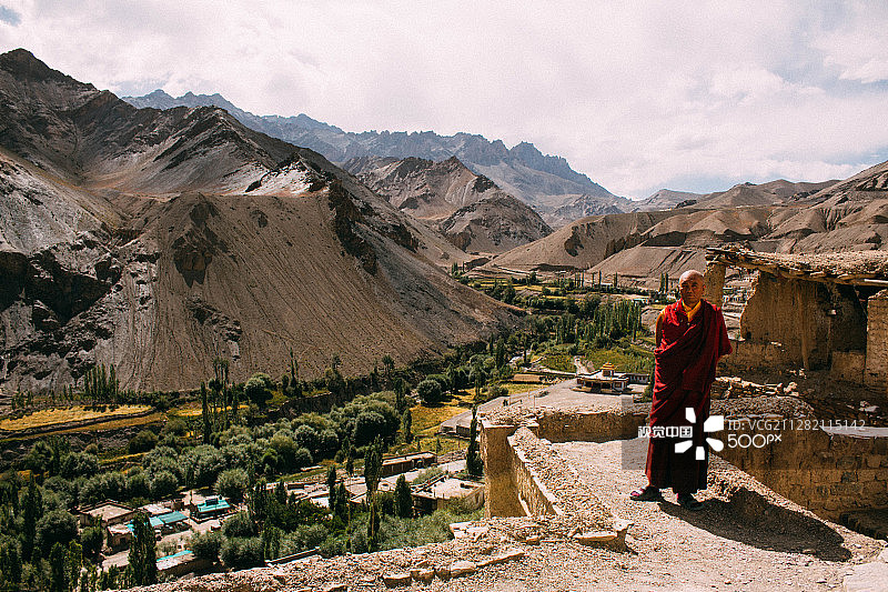 拉马尤鲁的僧侣图片素材