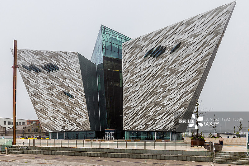 北爱尔兰贝尔法斯特泰坦尼克图片素材