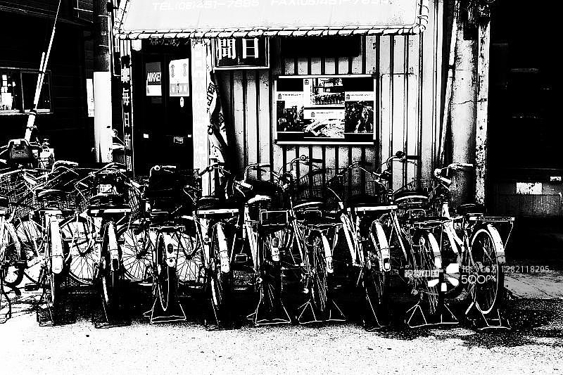 报纸投递图片素材