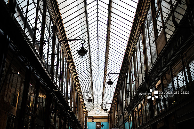 巴黎大皇宫的玻璃屋顶图片素材