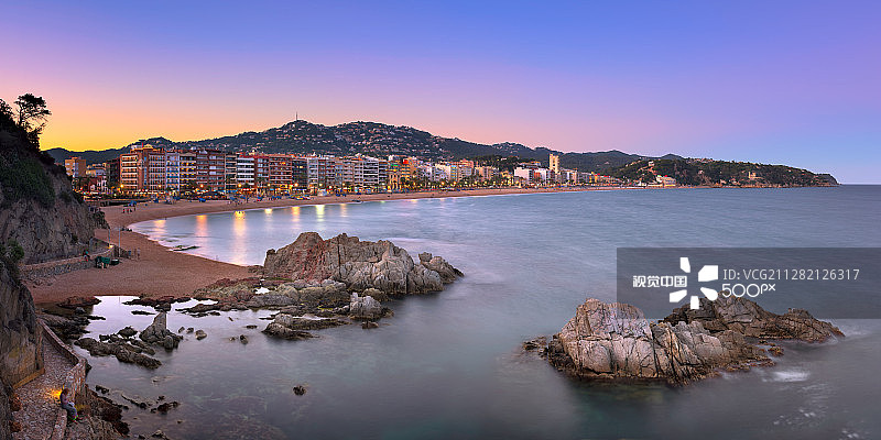 滨海略雷特夜景全景图片素材