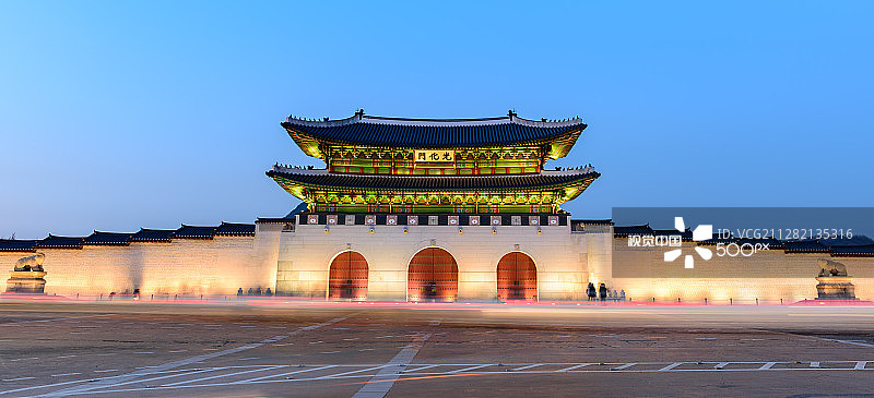韩国首尔景福宫夜景图片素材