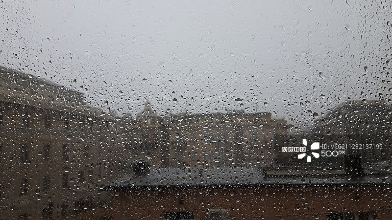 雨和雨水图片素材