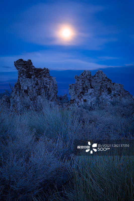 幽灵般的莫诺湖，加利福尼亚州图片素材