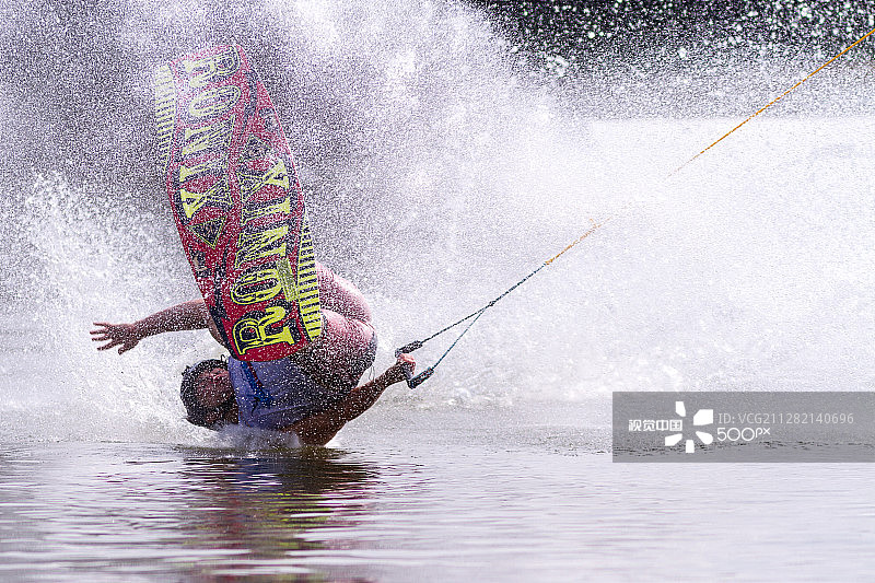 尾波滑水-7图片素材