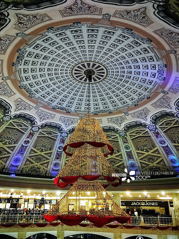 圆顶内部图片素材