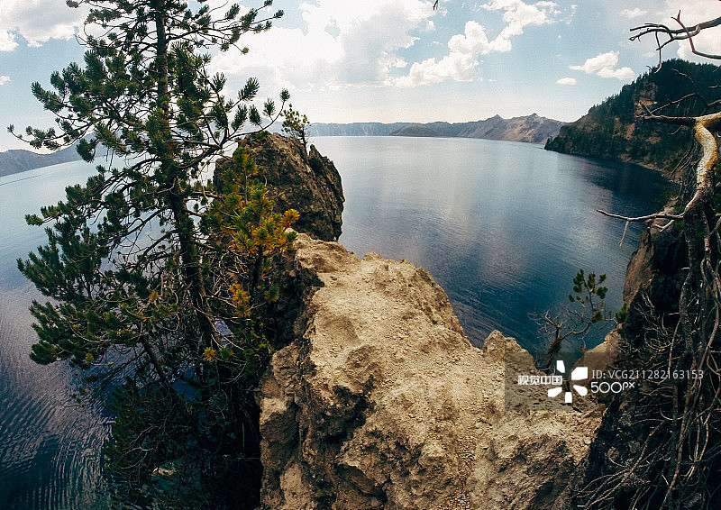 火山口湖,俄勒冈州图片素材