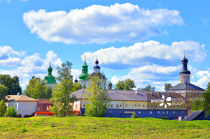 基里洛-别洛泽尔斯基修道院日景图片素材