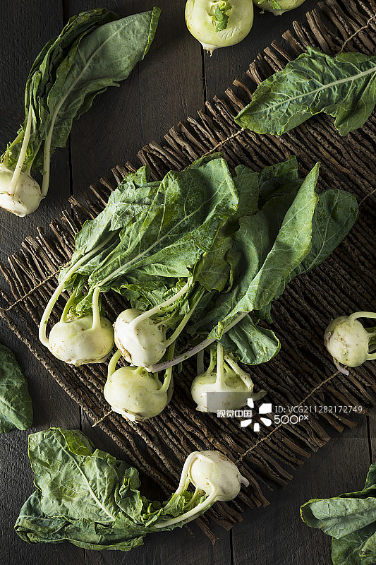 有机生绿色芜菁甘蓝图片素材
