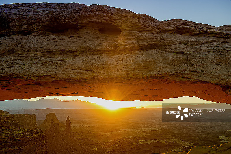 梅萨拱门日出图片素材