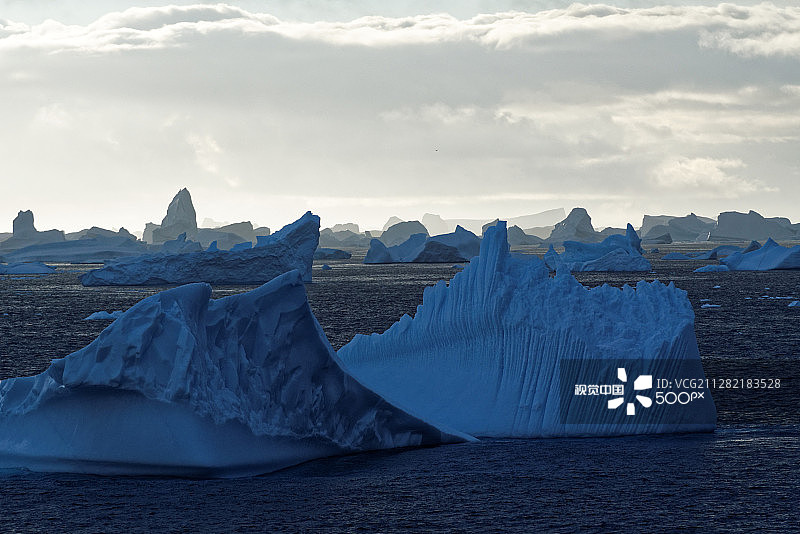 巴芬海的冰山图片素材