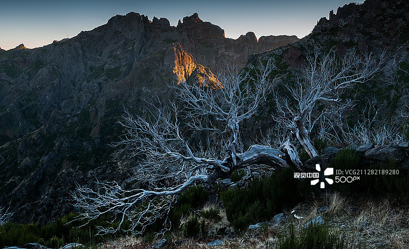 葡萄牙马德拉岛的鲁伊沃峰图片素材
