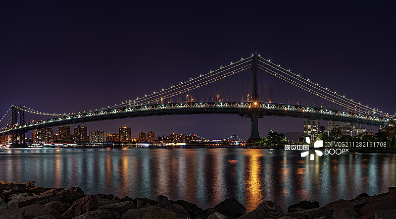 曼哈顿大桥午夜景色图片素材