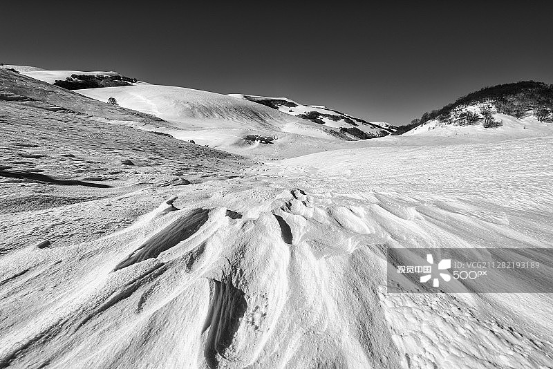 雪丘图片素材