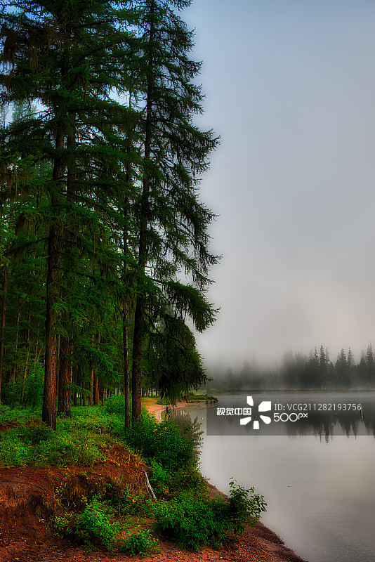 蒙大拿州锡利湖图片素材