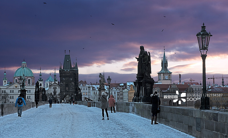 查理大桥的清晨 2图片素材