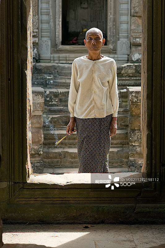 柬埔寨祈祷场景图片素材