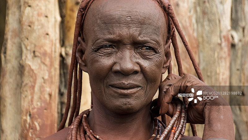 纳米比亚的辛巴族妇女图片素材