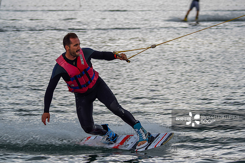 克罗地亚克尔克滑水运动员图片素材