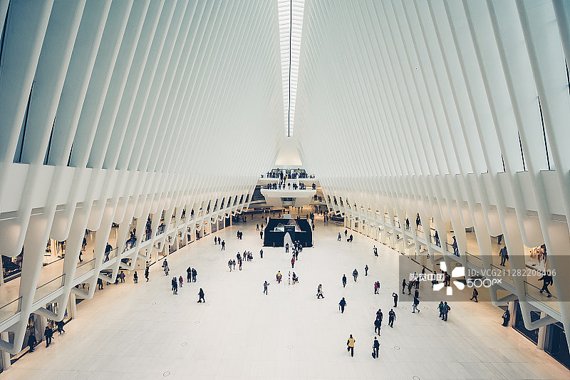 世界贸易中心内部的巨大厅堂图片素材