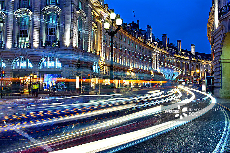 皮卡迪利广场的灯光图片素材