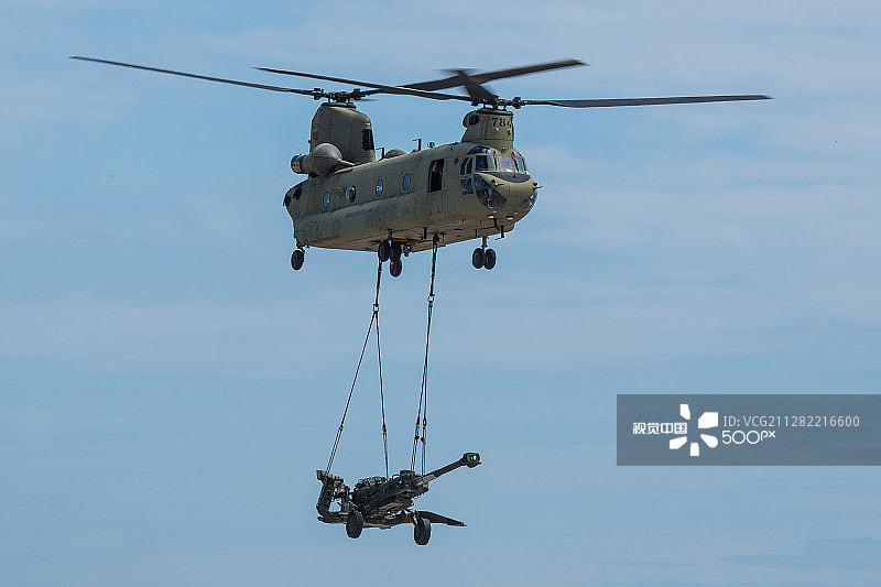 CH-47支奴干直升机图片素材