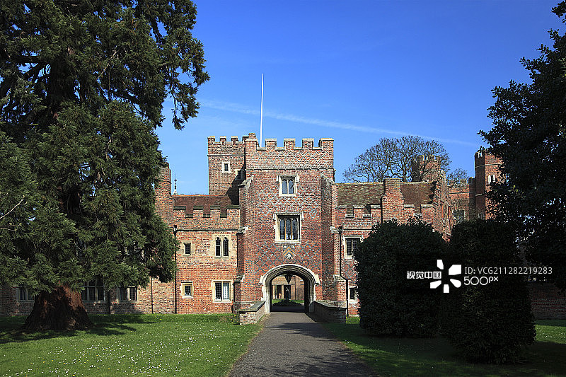巴克登塔，又称巴克登宫，是12世纪的建筑图片素材